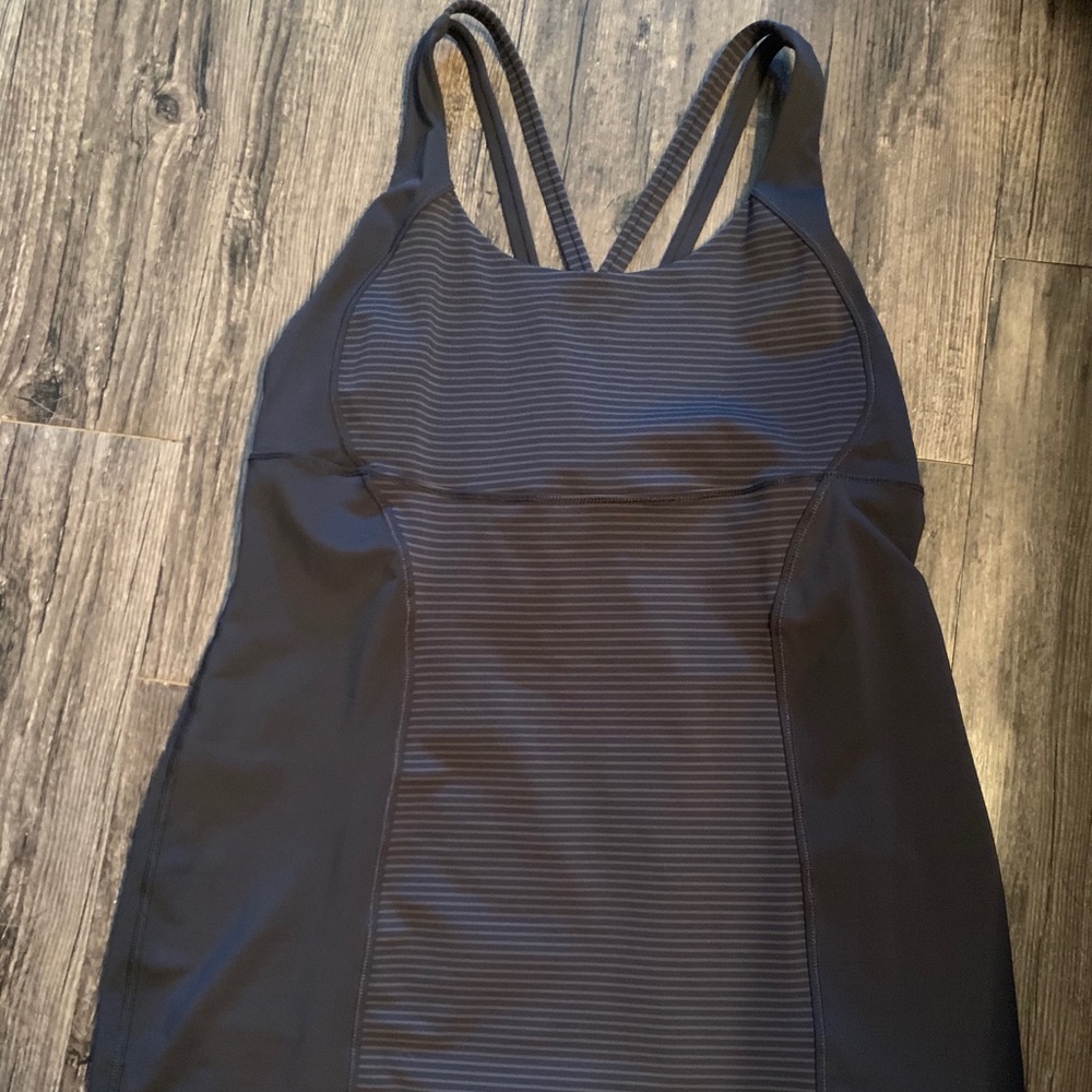 Lululemon Energy tank